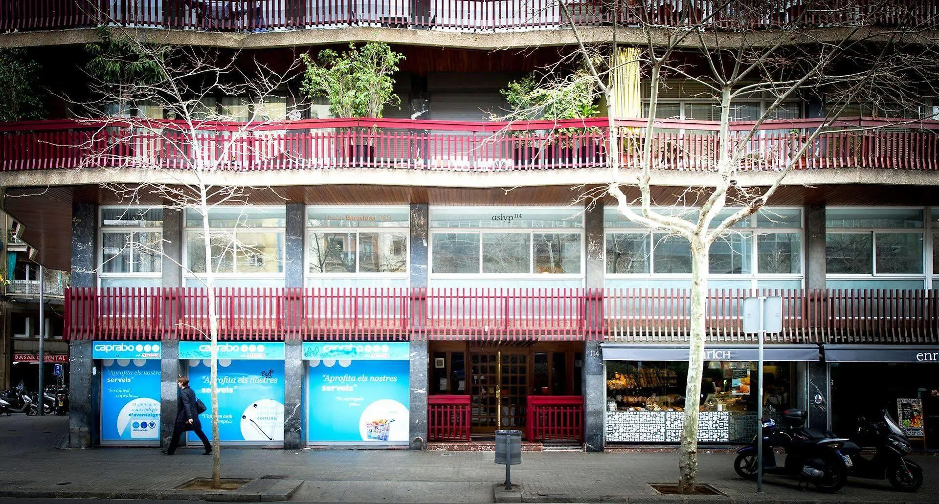 ** Guest house Hostal Aslyp 114 Barcelona Spain
