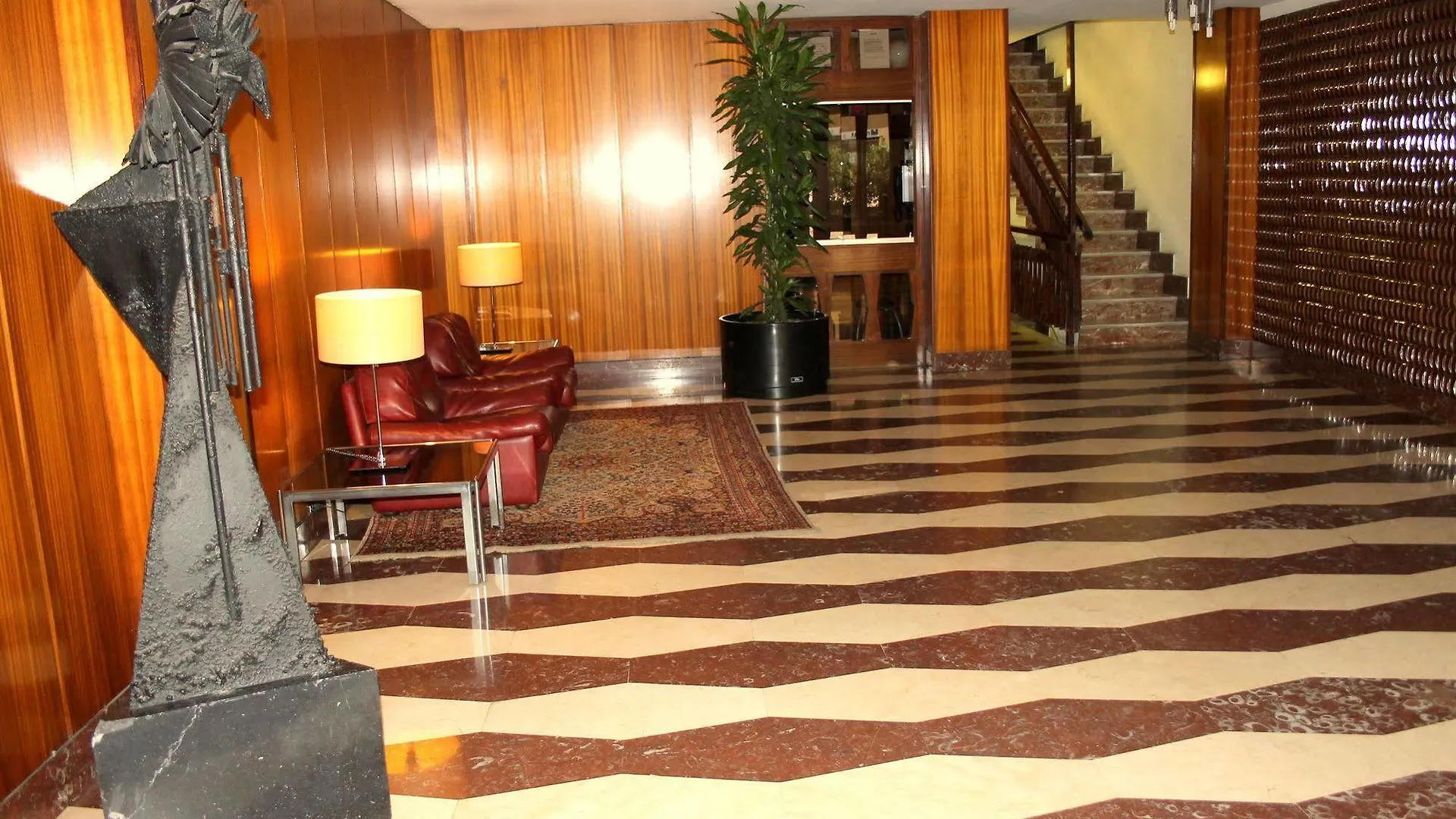 Affittacamere Hostal Aslyp 114 Barcellona