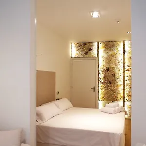 Cosmopolitan Boutique Rambla 2* Barcelona