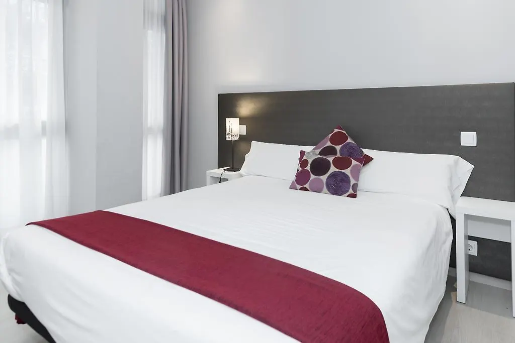 Hostal Aslyp 114 Barcelona