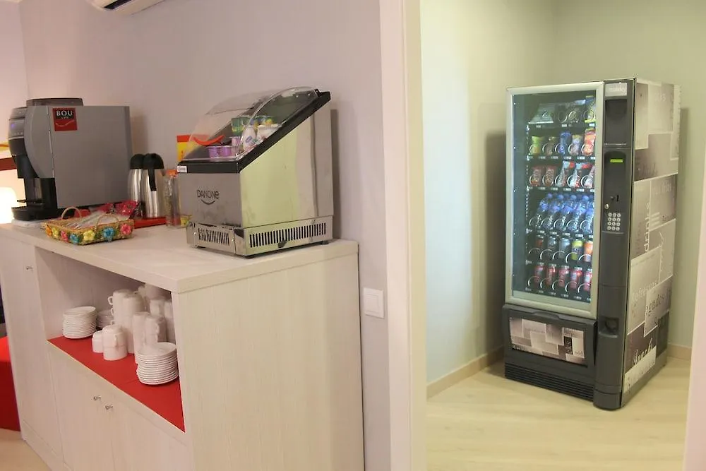 Hostal Aslyp 114 Barcelona Spain