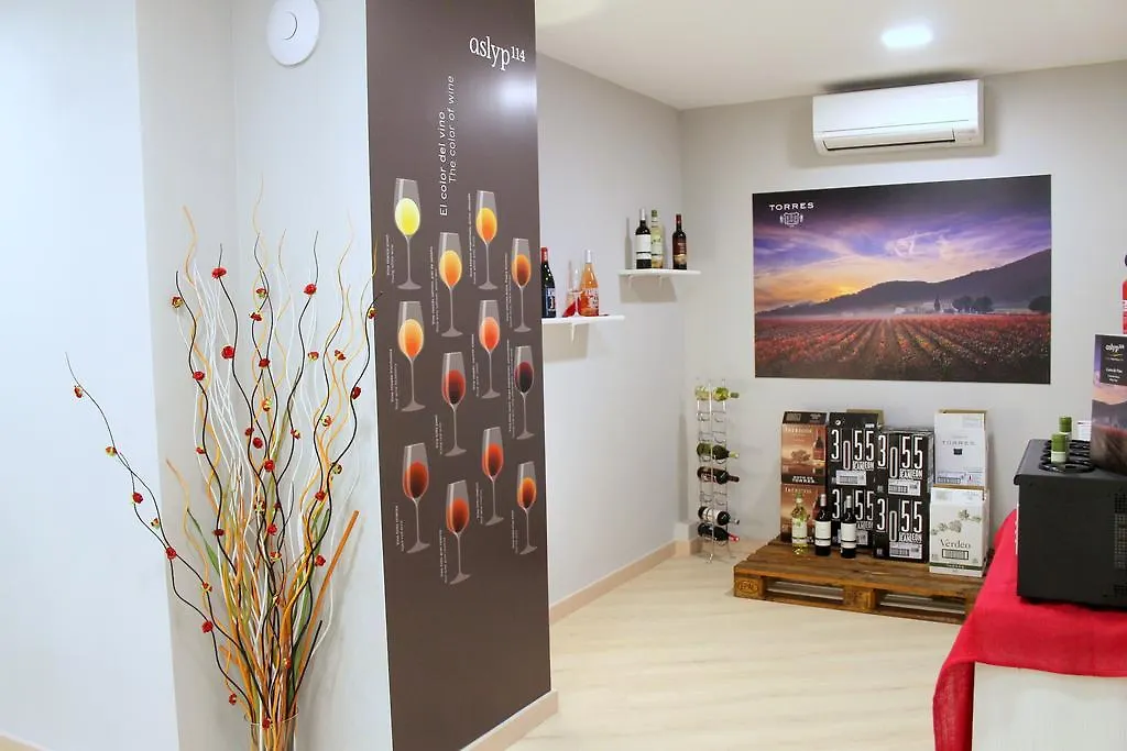 ** Guest house Hostal Aslyp 114 Barcelona Spain
