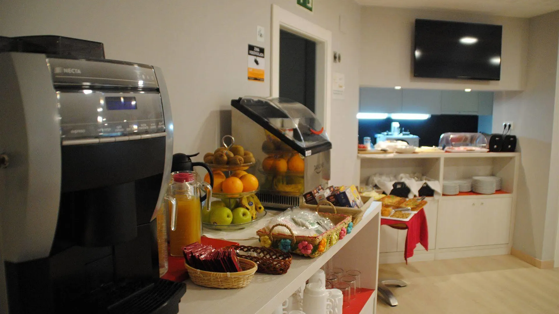 Hostal Aslyp 114 Barcelona 2*,  Spanyolország